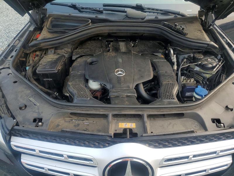 62707996 :رقم المزاد ، 4JGDF6EE2HA896861 vin ، 2017 Mercedes-benz Gls مزاد بيع