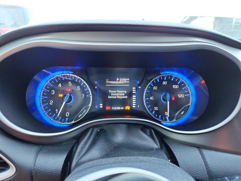 58196026 :رقم المزاد ، 2C4RC1BG0LR276462 vin ، 2020 Chrysler Pacifica مزاد بيع