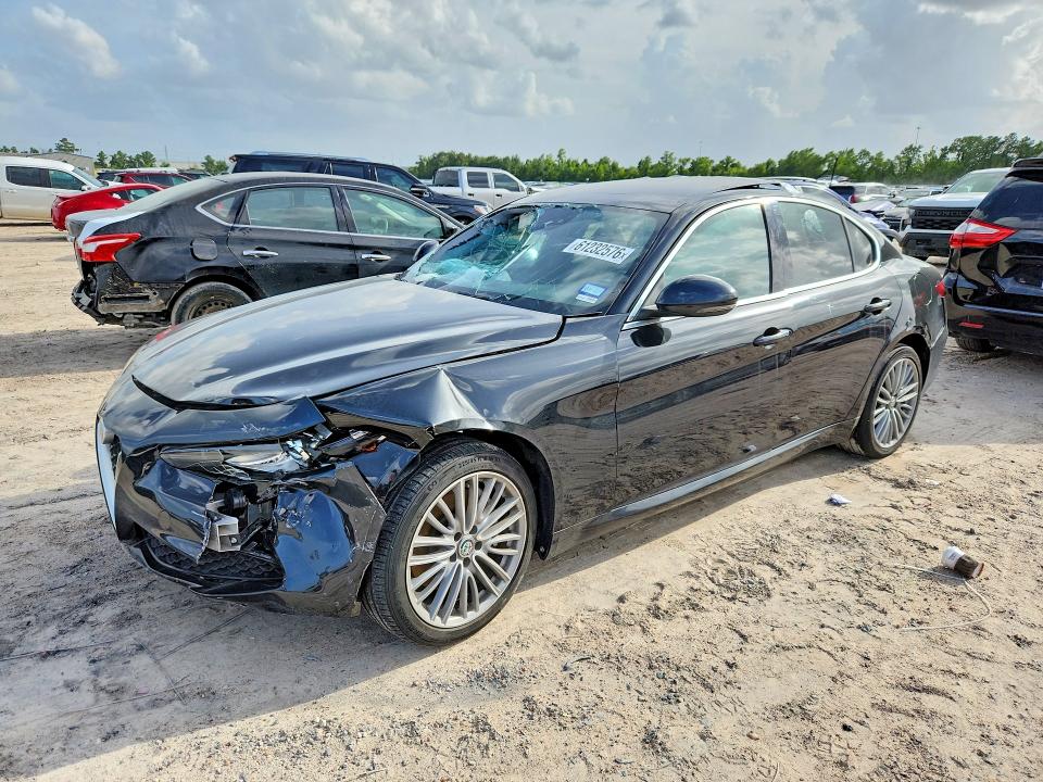 Aukcja sprzedaży 2017 Alfa Romeo Giulia, vin: ZARFAEEN3H7557275, numer aukcji: 61232576