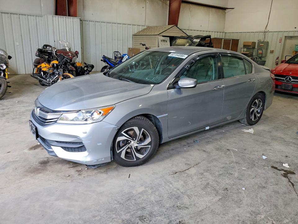 60194086 :رقم المزاد ، 1HGCR2F35GA105915 vin ، 2016 Honda Accord مزاد بيع
