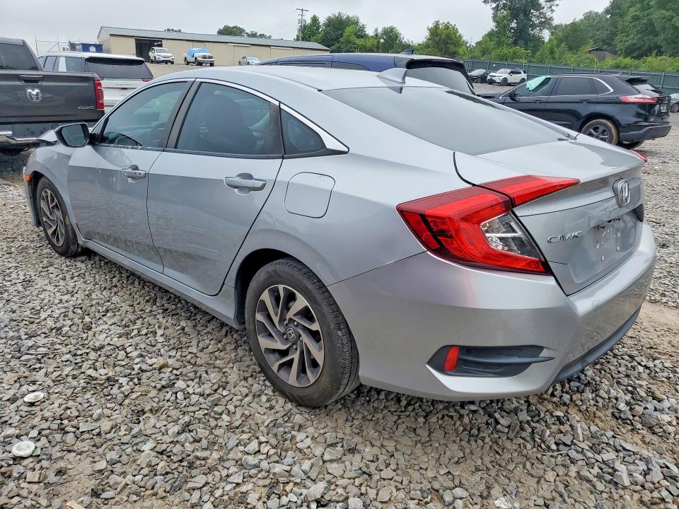 Продажа на аукционе авто 2018 Honda Civic, vin: 2HGFC2F7XJH596749, номер лота: 62297956