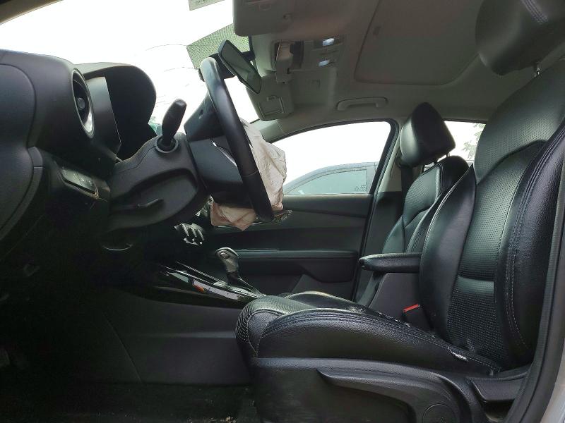 2021 Kia Forte მანქანა იყიდება აუქციონზე, vin: 3KPF54AD0ME327354, აუქციონის ნომერი: 53086606