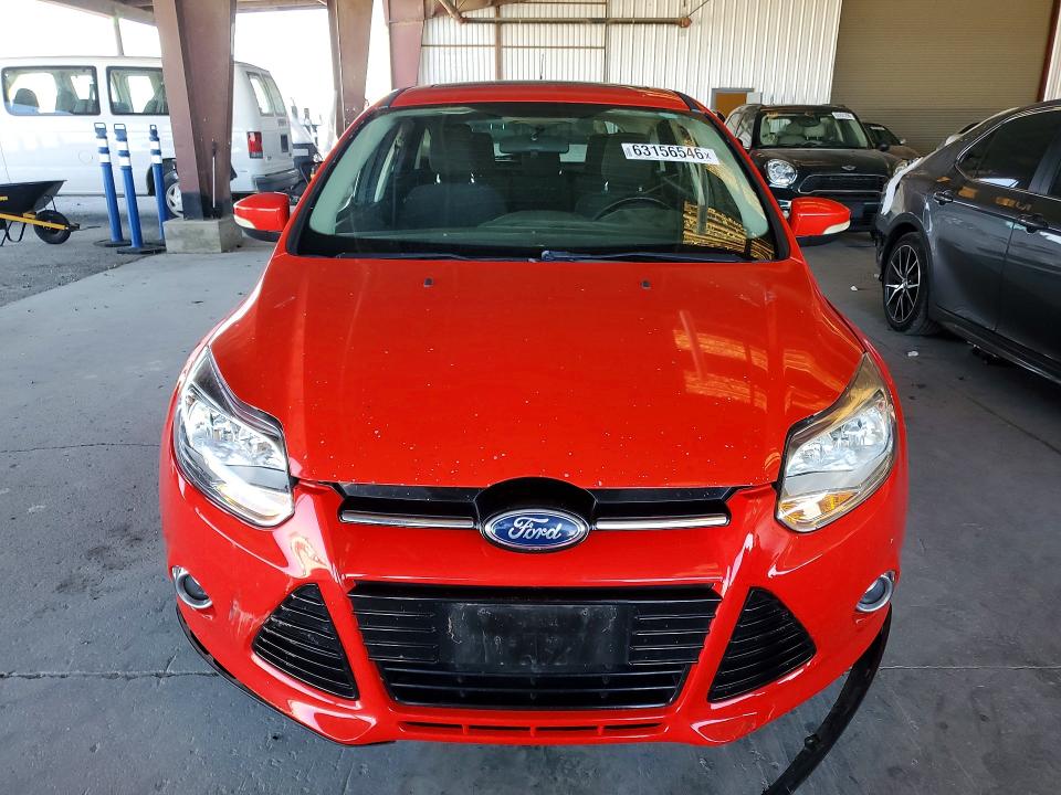 63156546 :رقم المزاد ، 1FAHP3M24CL200397 vin ، 2012 Ford Focus مزاد بيع