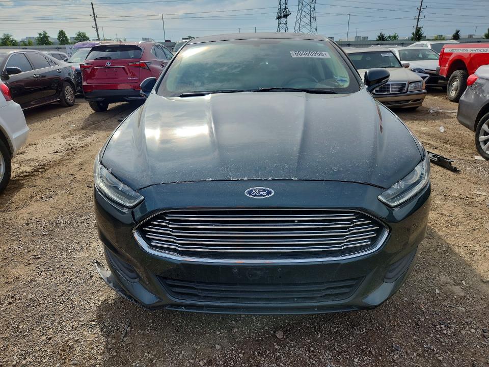 60460956 :رقم المزاد ، 1FA6P0H71F5117126 vin ، 2015 Ford Fusion مزاد بيع