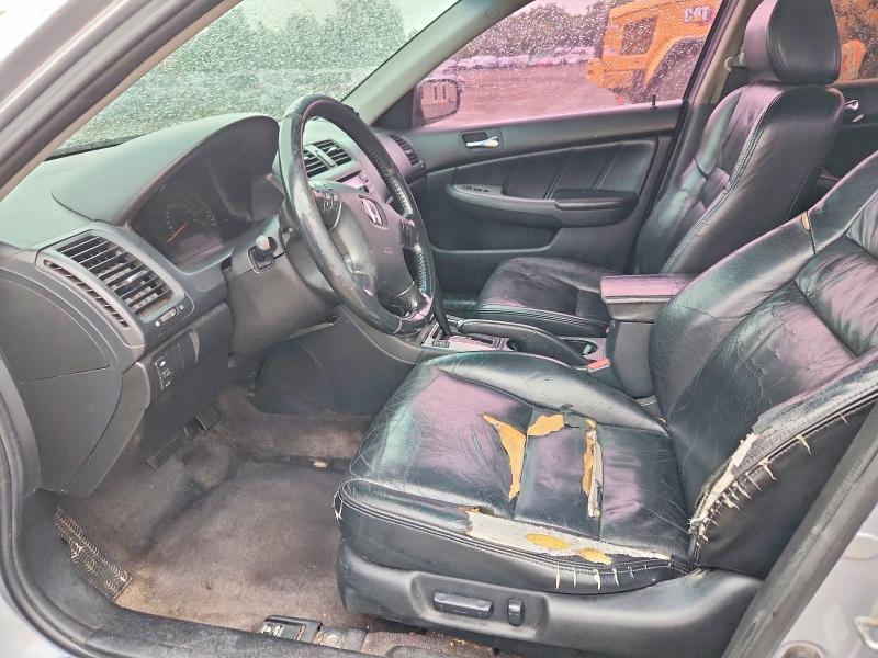 61709526 :رقم المزاد ، 1HGCM56855A036135 vin ، 2005 Honda Accord مزاد بيع