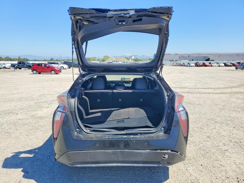 60214956 :رقم المزاد ، JTDKBRFU9H3050939 vin ، 2017 Toyota Prius مزاد بيع