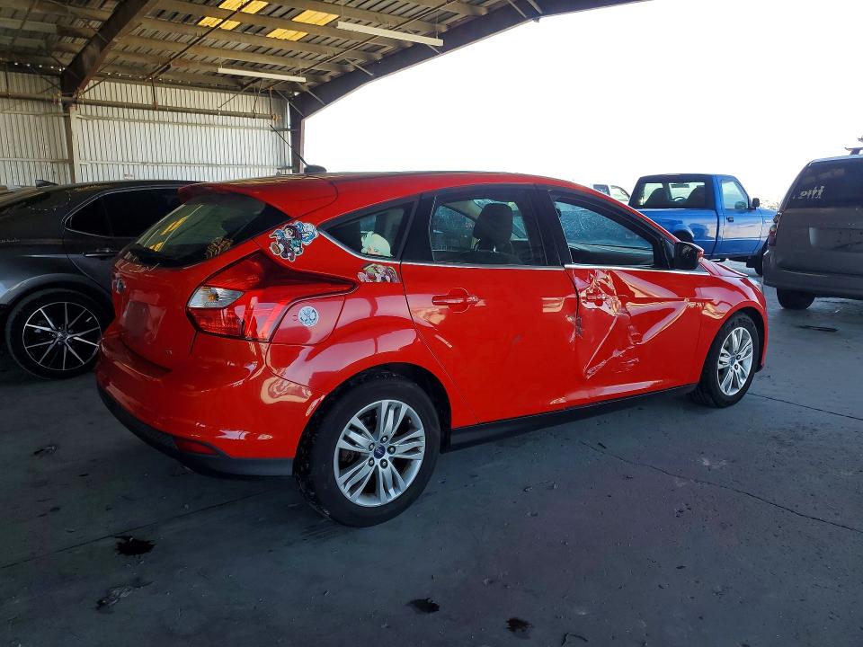 63156546 :رقم المزاد ، 1FAHP3M24CL200397 vin ، 2012 Ford Focus مزاد بيع