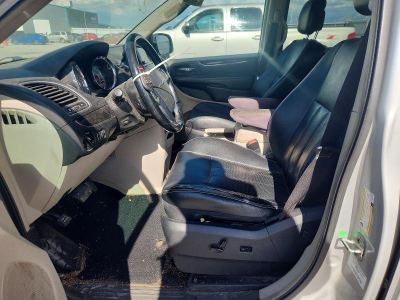 61783846 :رقم المزاد ، 2C4RC1CG5CR124238 vin ، 2012 Chrysler Town & Country مزاد بيع