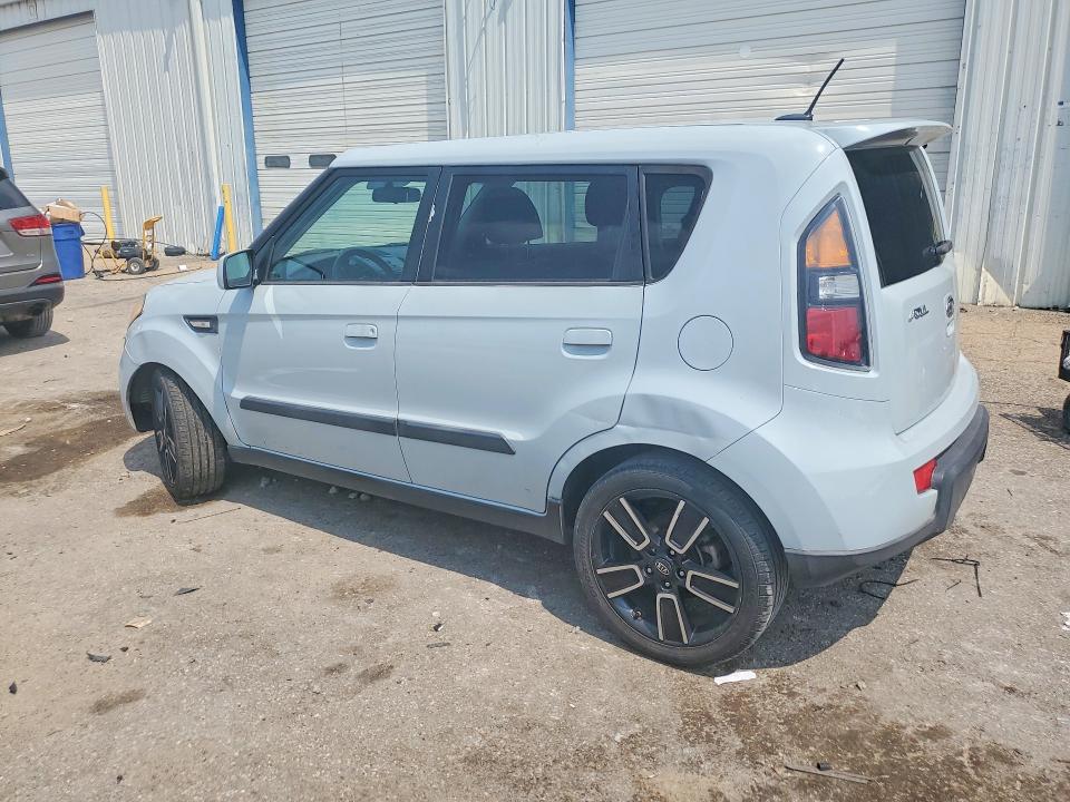 2010 Kia Soul მანქანა იყიდება აუქციონზე, vin: KNDJT2A25A7170600, აუქციონის ნომერი: 62580196