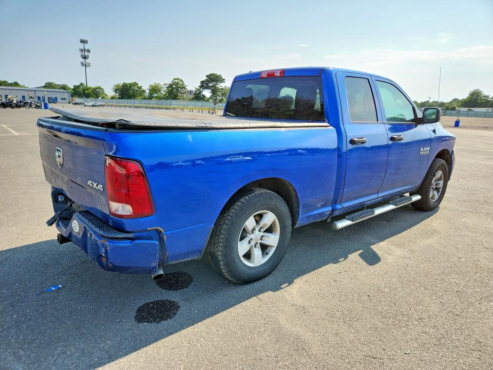 61304446 :رقم المزاد ، 1C6RR7FG2HS862282 vin ، 2017 Ram 1500 مزاد بيع