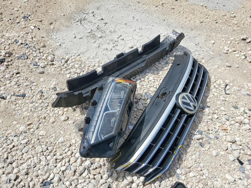 59922156 :رقم المزاد ، 1VWBT7A33GC016796 vin ، 2016 Volkswagen Passat مزاد بيع