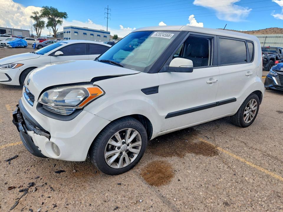 62824566 :رقم المزاد ، KNDJT2A64D7639604 vin ، 2013 Kia Soul مزاد بيع