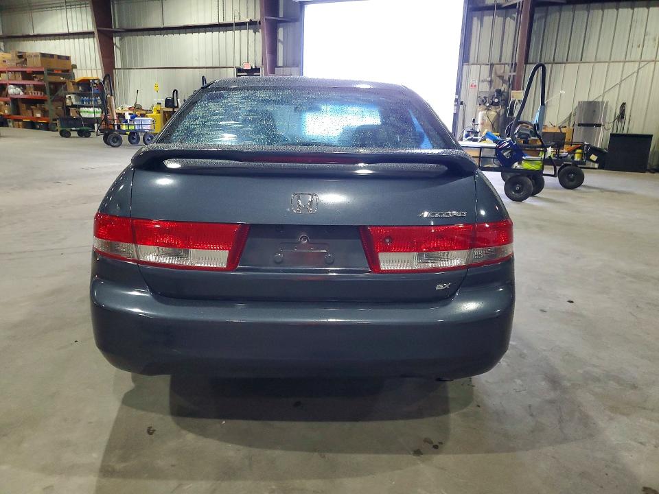 63137586 :رقم المزاد ، 1HGCM566X3A088694 vin ، 2003 Honda Accord مزاد بيع
