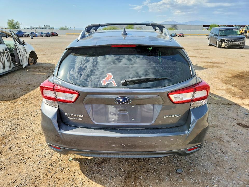 59353956 :رقم المزاد ، 4S3GTAD68J3747002 vin ، 2018 Subaru Impreza مزاد بيع