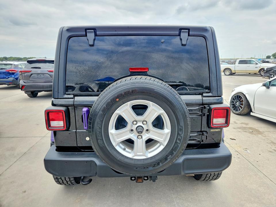 2020 Jeep Wrangler Unlimited მანქანა იყიდება აუქციონზე, vin: 1C4HJXDG9LW241203, აუქციონის ნომერი: 62258246