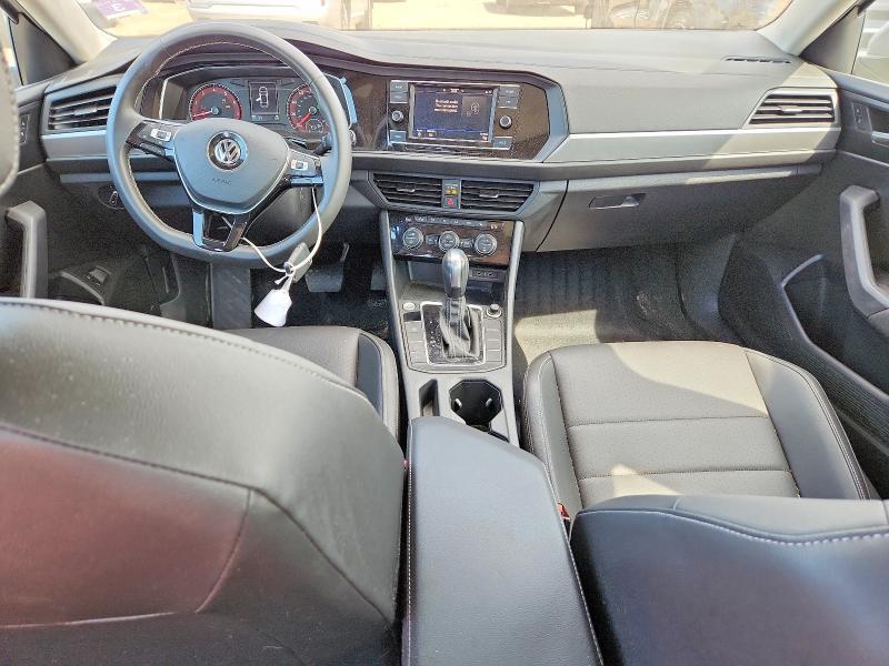 60767646 :رقم المزاد ، 3VWC57BU4MM057986 vin ، 2021 Volkswagen Jetta مزاد بيع