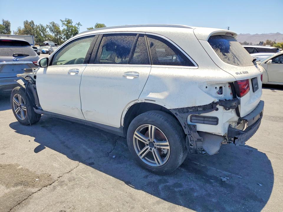 62339126 :رقم المزاد ، W1N0G8EB0MV312776 vin ، 2021 Mercedes-benz Glc مزاد بيع