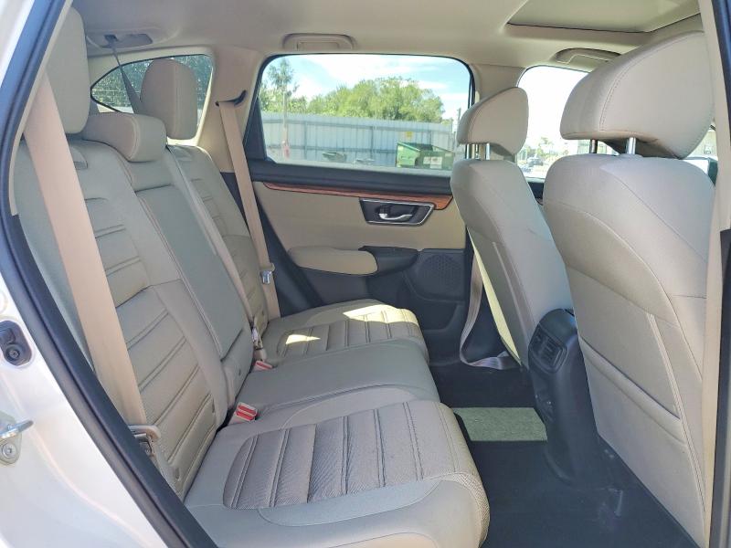 Продажа на аукционе авто 2018 Honda Cr-v, vin: 2HKRW2H50JH652882, номер лота: 63235586