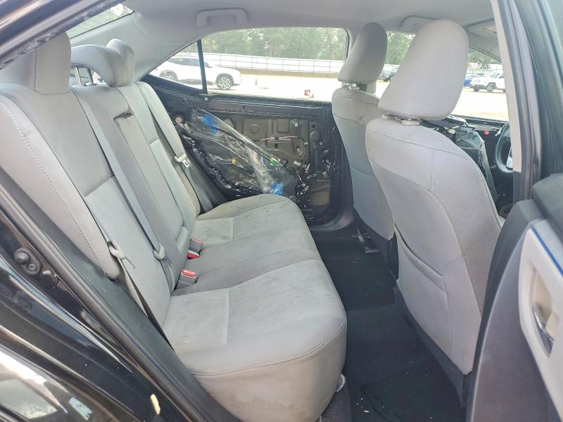 62830086 :رقم المزاد ، 5YFBURHE4FP357388 vin ، 2015 Toyota Corolla مزاد بيع