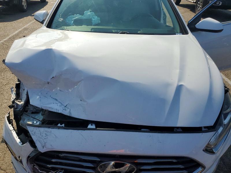 59323886 :رقم المزاد ، 5NPE24AF5JH725642 vin ، 2018 Hyundai Sonata مزاد بيع