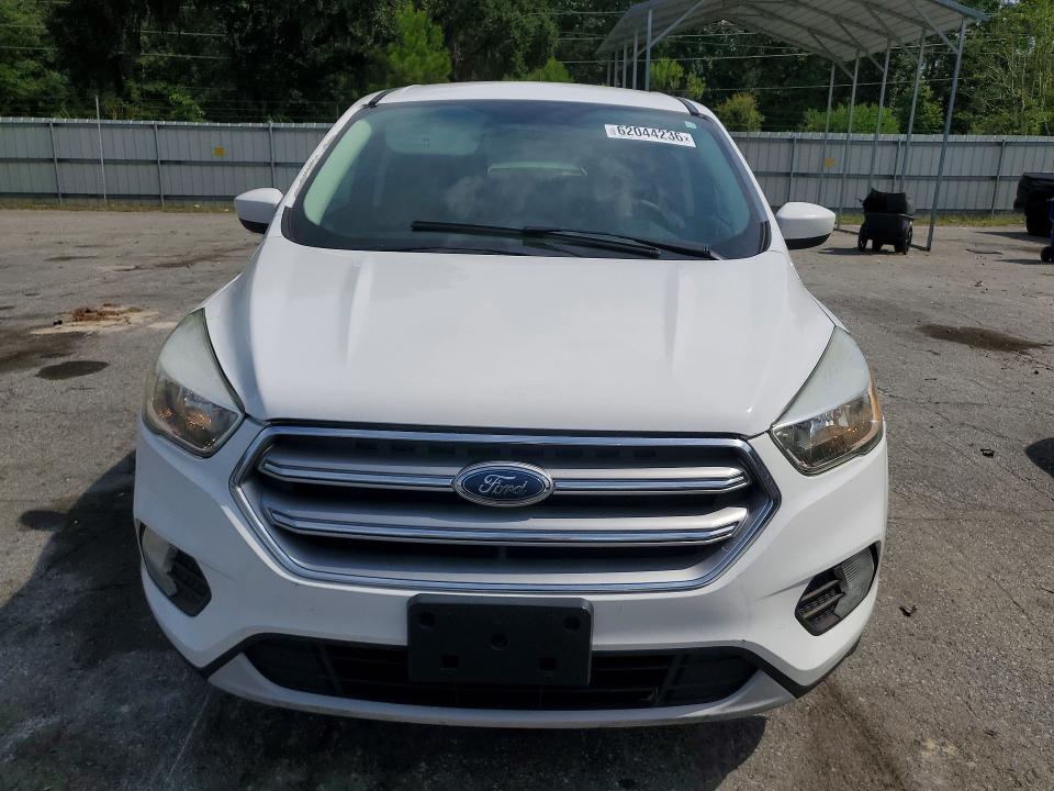Продаж на аукціоні авто 2017 Ford Escape, vin: 1FMCU9GD9HUB05781, номер лоту: 62044236