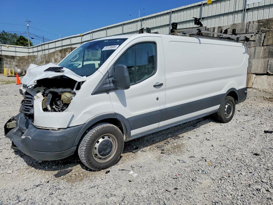 59138686 :رقم المزاد ، 1FTYR2ZM3JKA74318 vin ، 2018 Ford Transit مزاد بيع