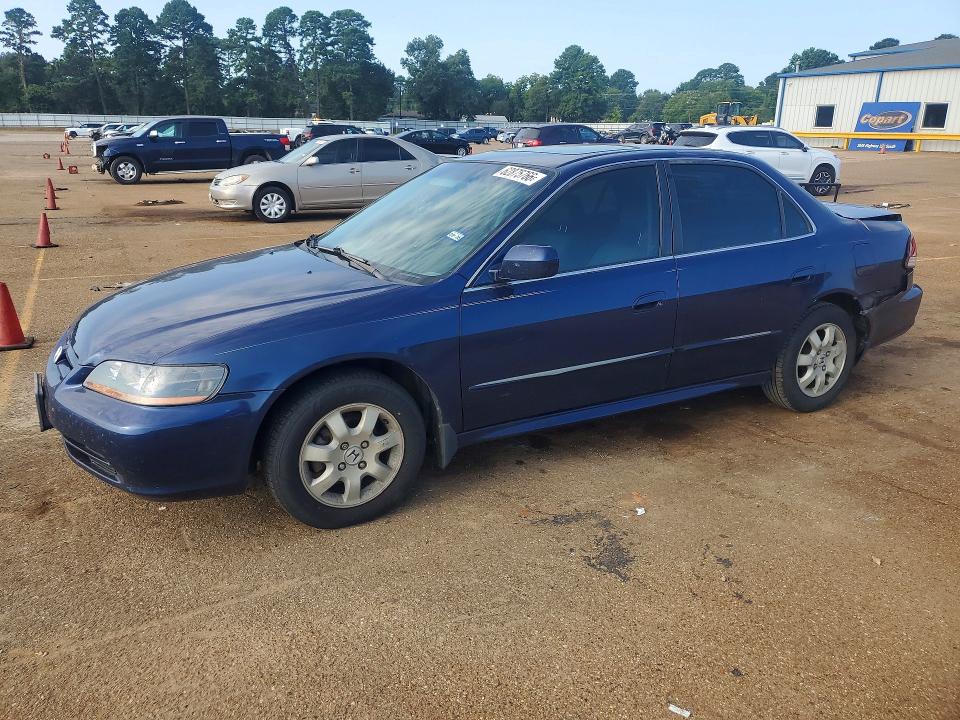 2001 Honda Accord მანქანა იყიდება აუქციონზე, vin: 1HGCG56621A012827, აუქციონის ნომერი: 62875766