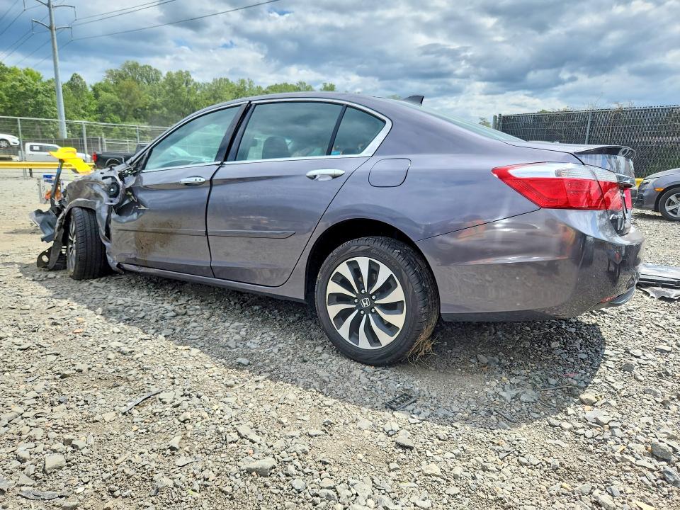 2015 Honda Accord მანქანა იყიდება აუქციონზე, vin: 1HGCR6F51FA010646, აუქციონის ნომერი: 62997406