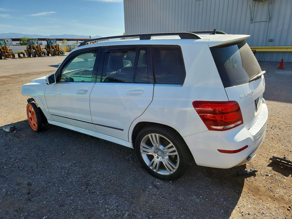 Auction sale of the 2015 Mercedes-benz Glk, vin: WDCGG5HB2FG402352, lot number: 62549226