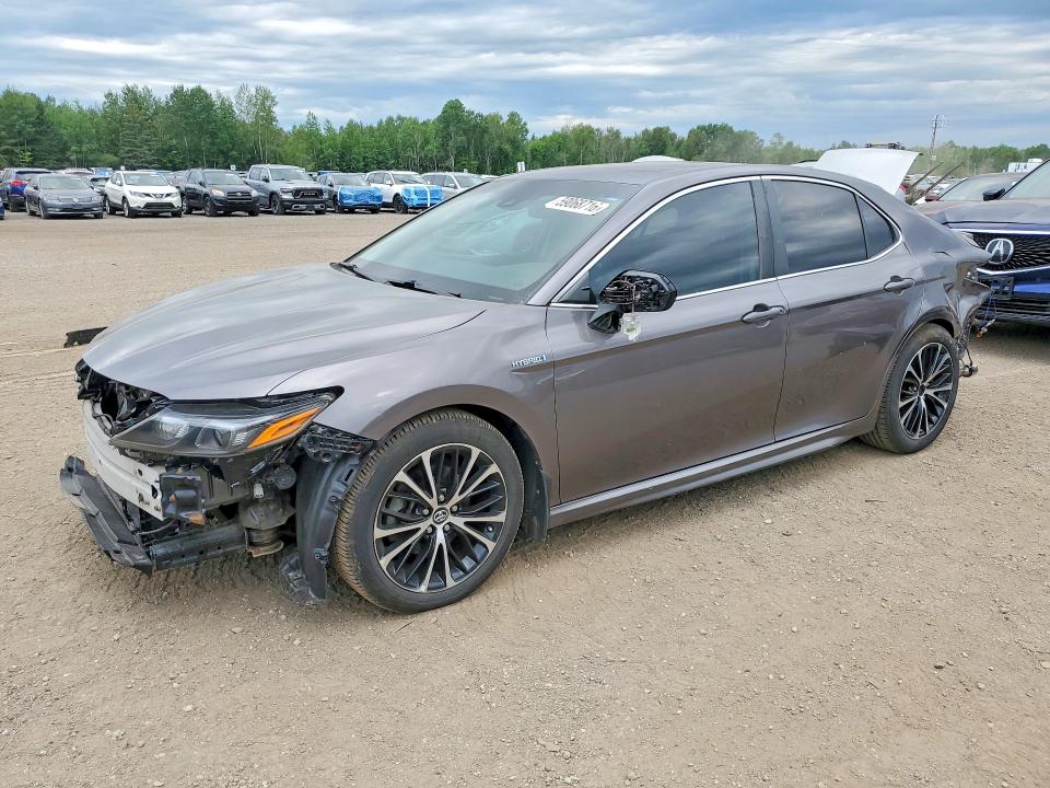 59068716 :رقم المزاد ، 4T1B21HK7JU001859 vin ، 2018 Toyota Camry Hybrid مزاد بيع