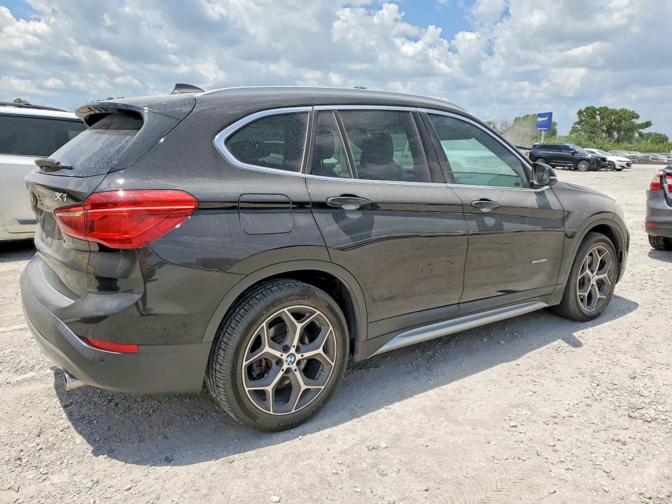 58898366 :رقم المزاد ، WBXHT3Z3XH4A55073 vin ، 2017 Bmw X1 مزاد بيع