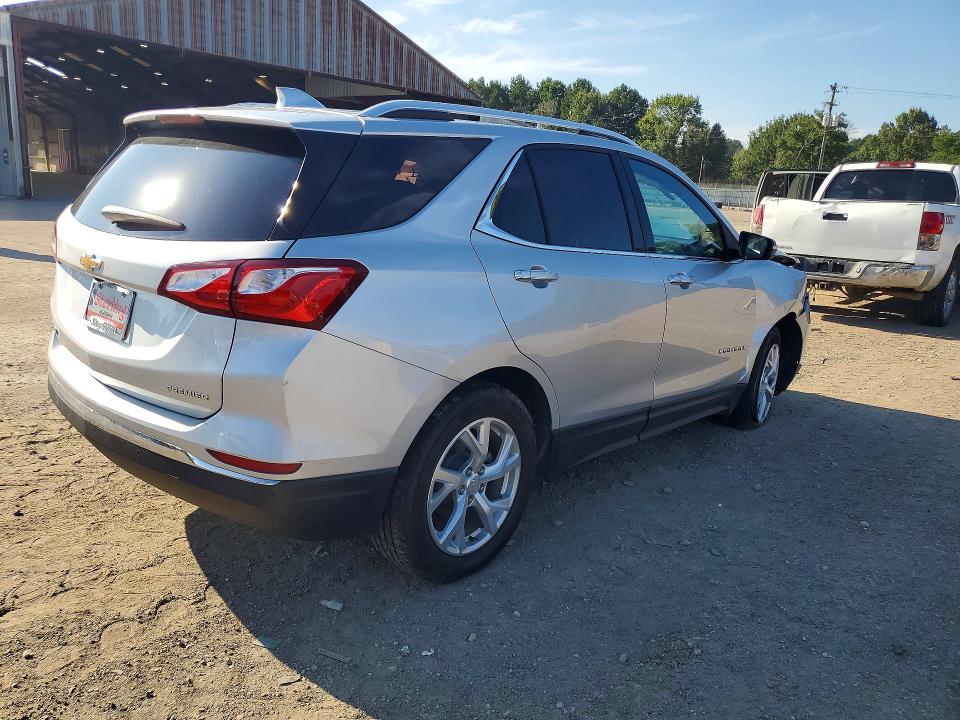 2021 Chevrolet Equinox მანქანა იყიდება აუქციონზე, vin: 3GNAXNEV8MS174082, აუქციონის ნომერი: 60359256