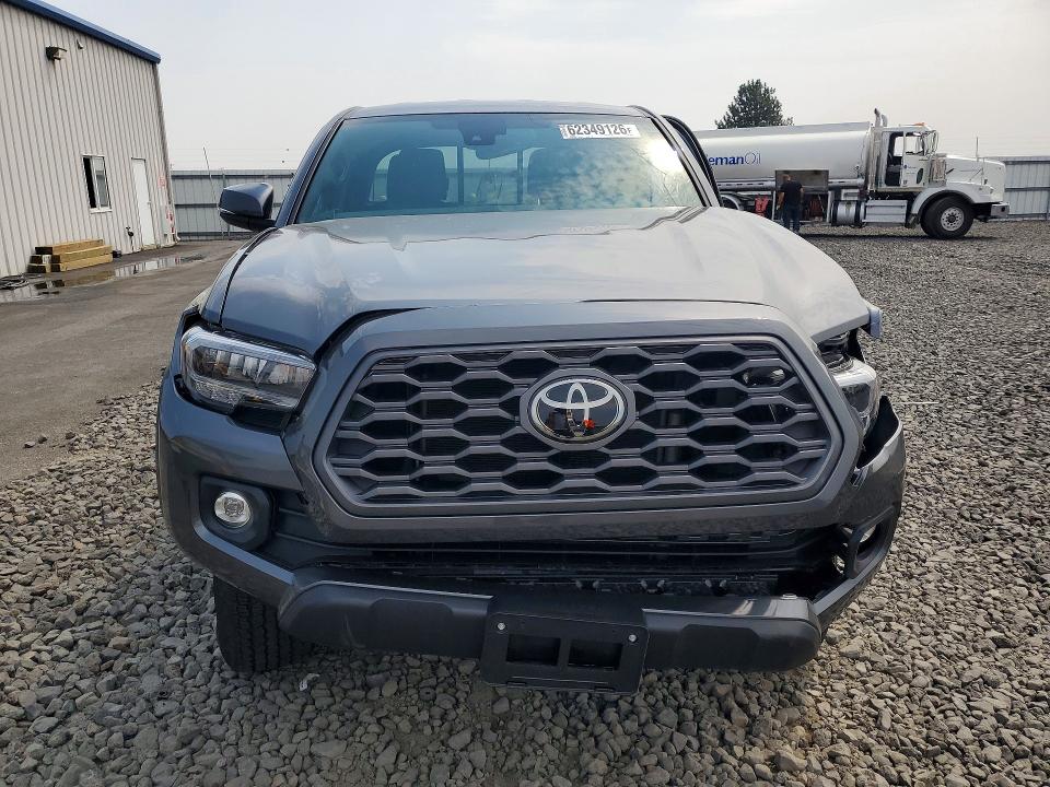 62349126 :رقم المزاد ، 3TYSZ5AN3LT003602 vin ، 2020 Toyota Tacoma مزاد بيع