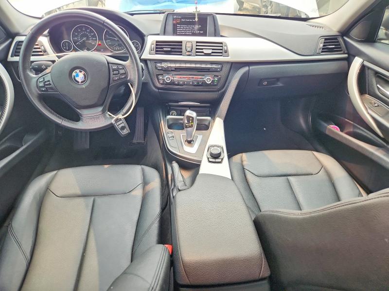 61109836 :رقم المزاد ، WBA3B3C52DF535864 vin ، 2013 Bmw 328 مزاد بيع