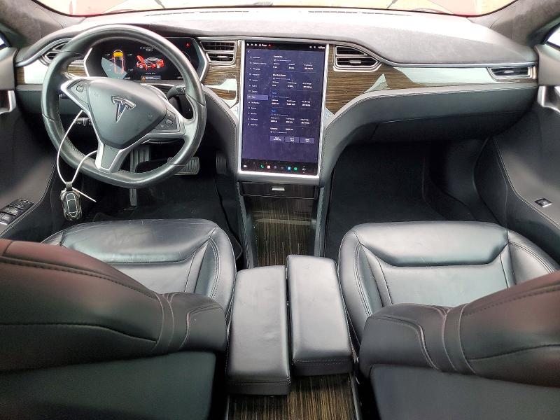 2015 Tesla Model S მანქანა იყიდება აუქციონზე, vin: 5YJSA1E27FF102735, აუქციონის ნომერი: 60248426