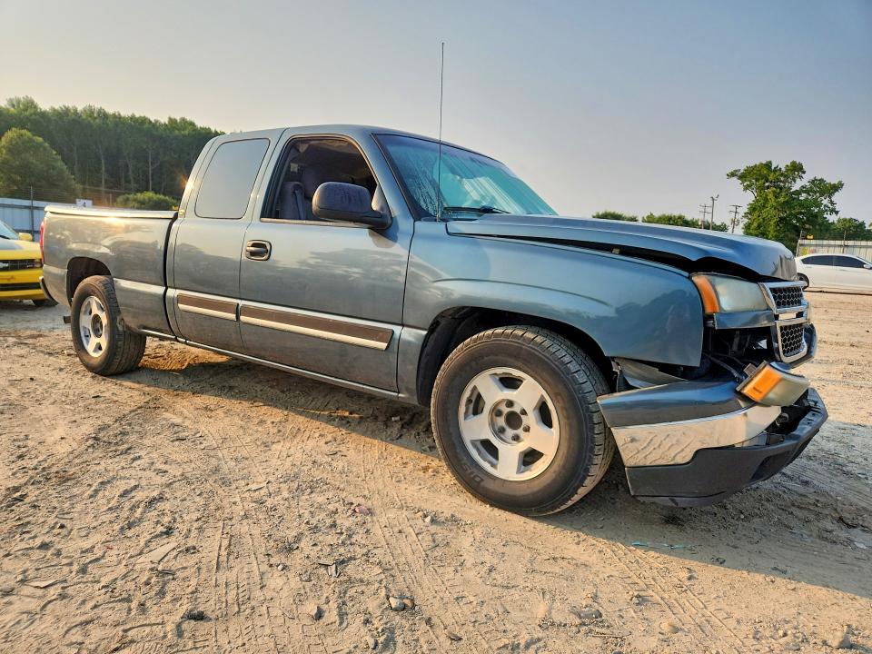 2006 Chevrolet Silverado მანქანა იყიდება აუქციონზე, vin: 1GCEC19V86Z223957, აუქციონის ნომერი: 62561706