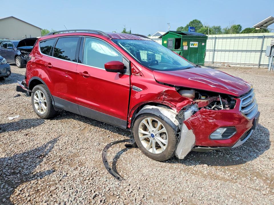 2018 Ford Escape მანქანა იყიდება აუქციონზე, vin: 1FMCU9GD5JUC26247, აუქციონის ნომერი: 59260346