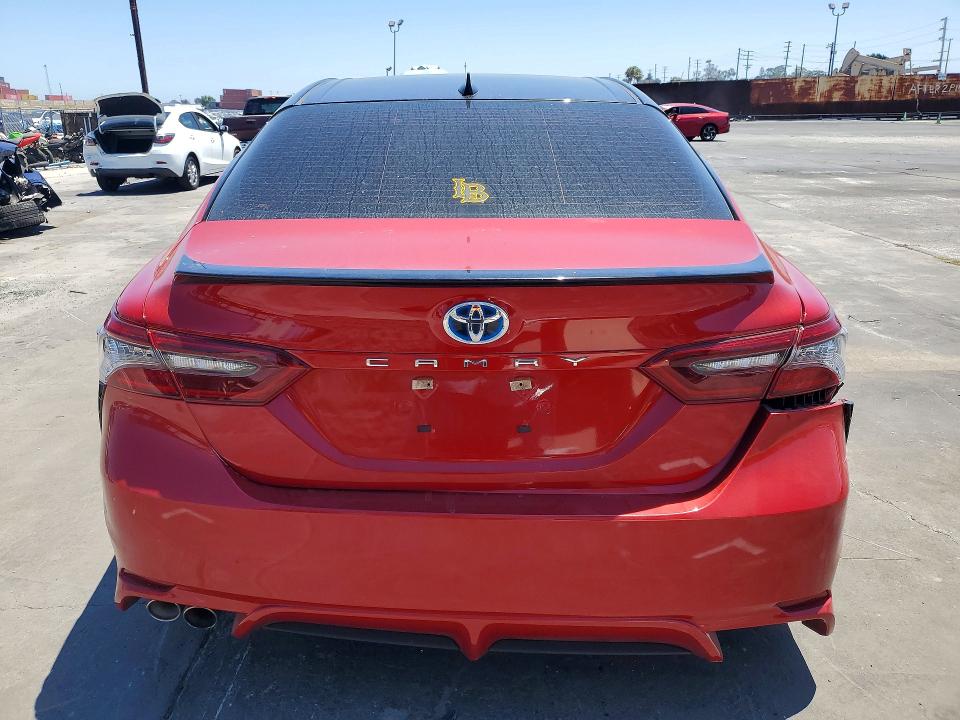 Продаж на аукціоні авто 2022 Toyota Camry, vin: 4T1K31AK2NU037956, номер лоту: 60419216