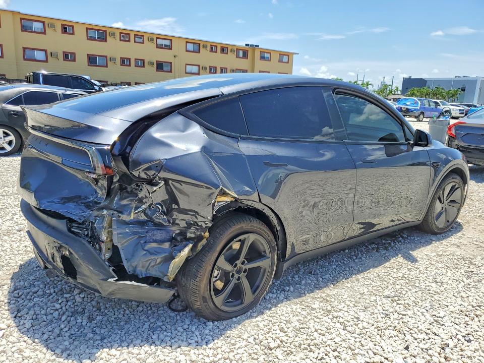 Продажа на аукционе авто 2026 Tesla Model Y, vin: 7SAYGDEDXTA462380, номер лота: 61322716