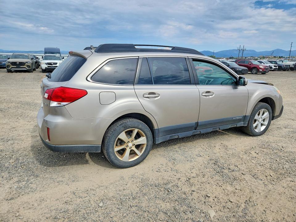 61008216 :رقم المزاد ، 4S4BRBCC1E3248095 vin ، 2014 Subaru Outback مزاد بيع
