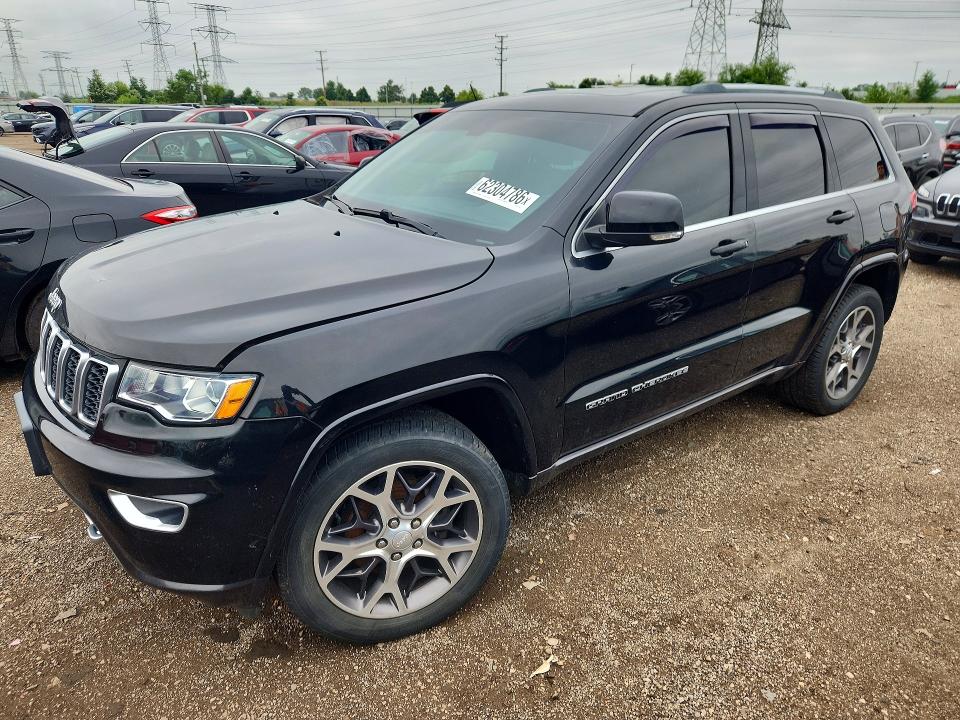 62304786 :رقم المزاد ، 1C4RJFBG9JC174568 vin ، 2018 Jeep Grand Cherokee مزاد بيع