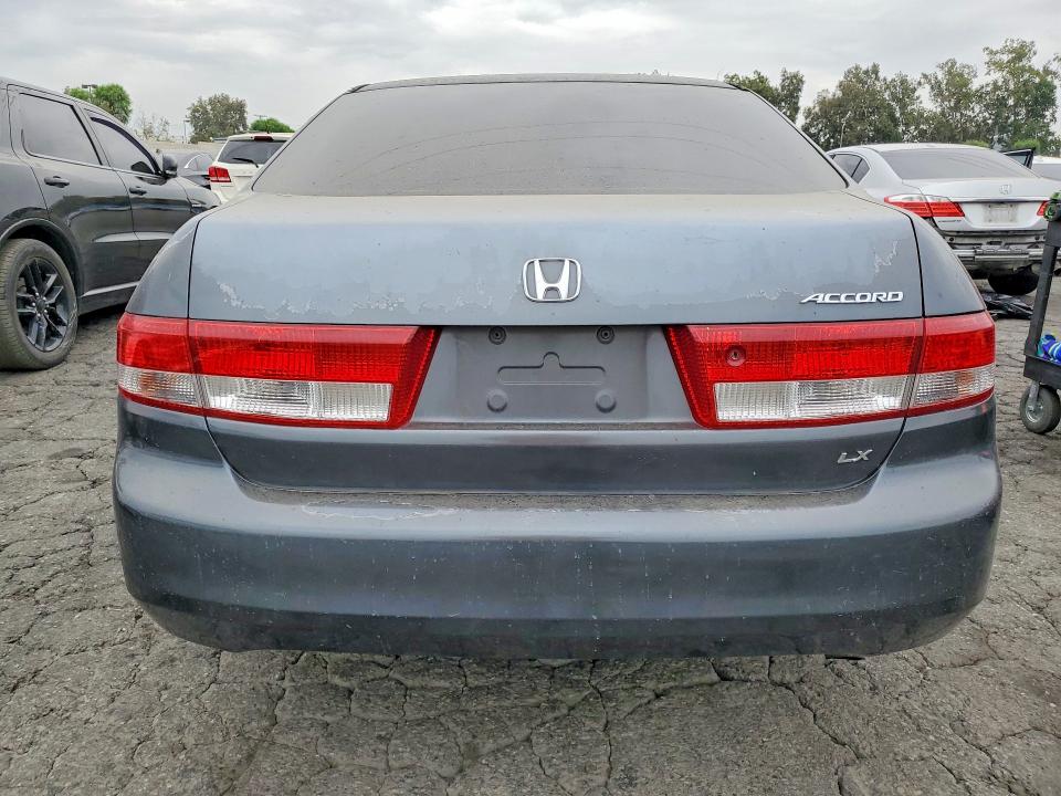 60877576 :رقم المزاد ، JHMCM563X3C067688 vin ، 2003 Honda Accord مزاد بيع