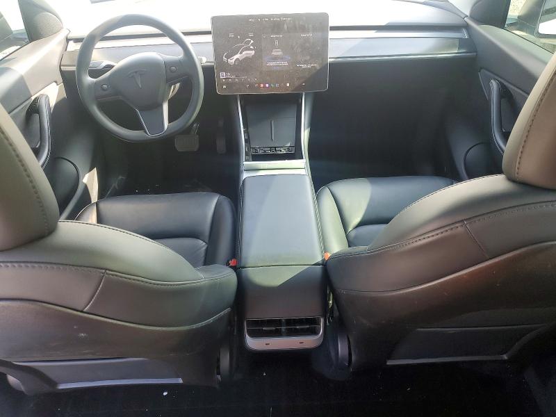 58036256 :رقم المزاد ، 5YJYGDEE2LF015437 vin ، 2020 Tesla Model Y مزاد بيع