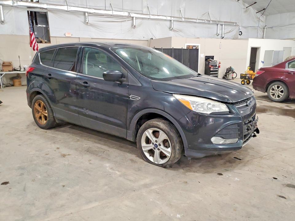 2015 Ford Escape მანქანა იყიდება აუქციონზე, vin: 1FMCU9G98FUC13897, აუქციონის ნომერი: 61136916