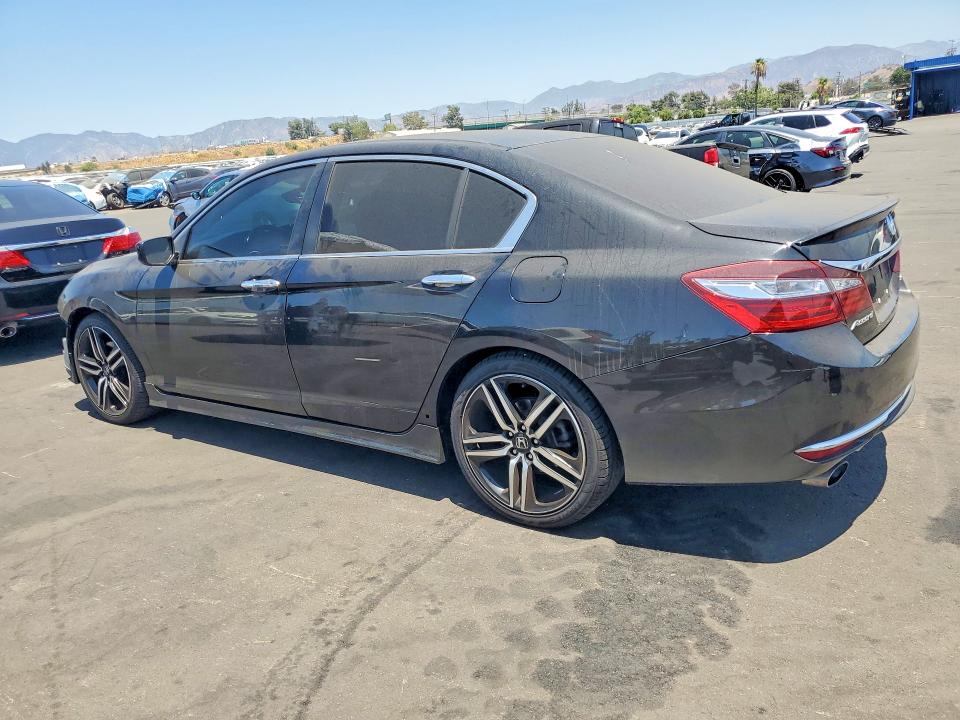 2017 Honda Accord მანქანა იყიდება აუქციონზე, vin: 1HGCR2F54HA055463, აუქციონის ნომერი: 61889346