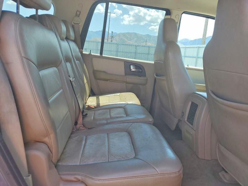 Продажа на аукционе авто 2006 Ford Expedition, vin: 1FMFU18506LA52302, номер лота: 61628266