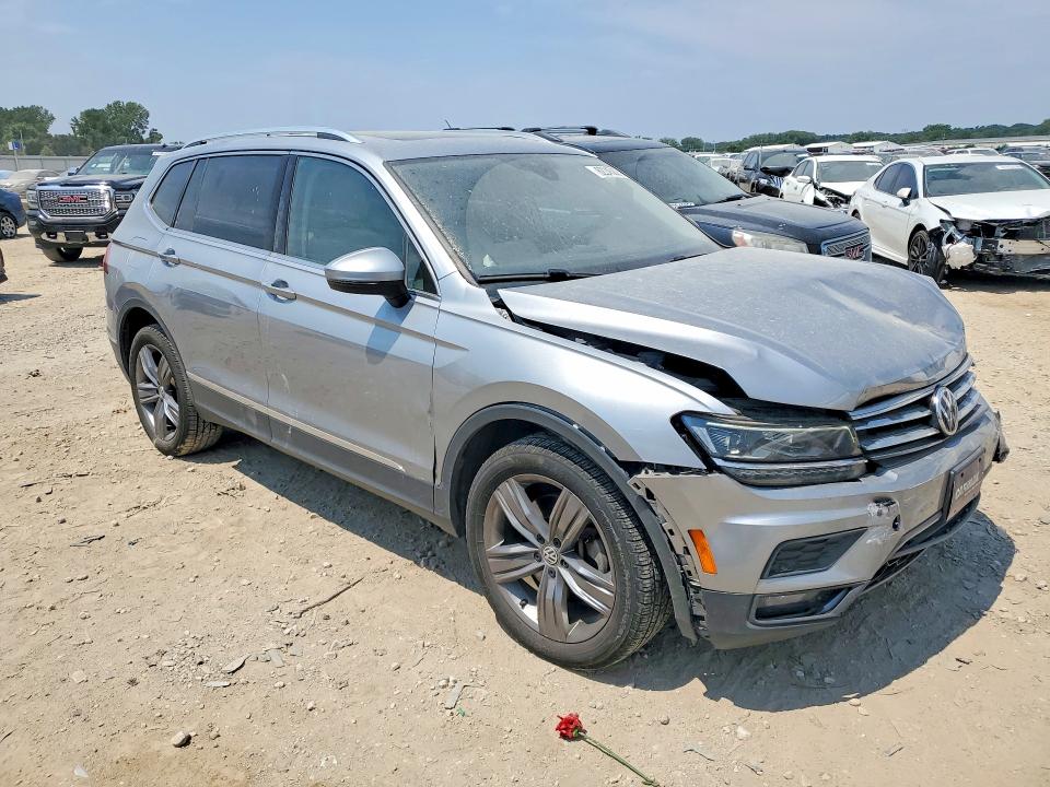 Продажа на аукционе авто 2019 Volkswagen Tiguan, vin: 3VV4B7AX8KM194956, номер лота: 62245826