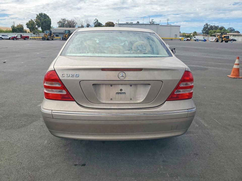 2002 Mercedes-benz C მანქანა იყიდება აუქციონზე, vin: WDBRF64J42F195241, აუქციონის ნომერი: 61812836