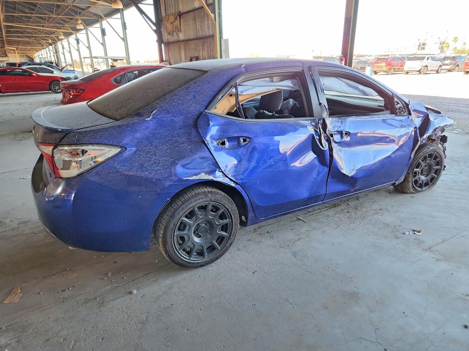 2015 Toyota Corolla მანქანა იყიდება აუქციონზე, vin: 5YFBURHE1FP180363, აუქციონის ნომერი: 60959826