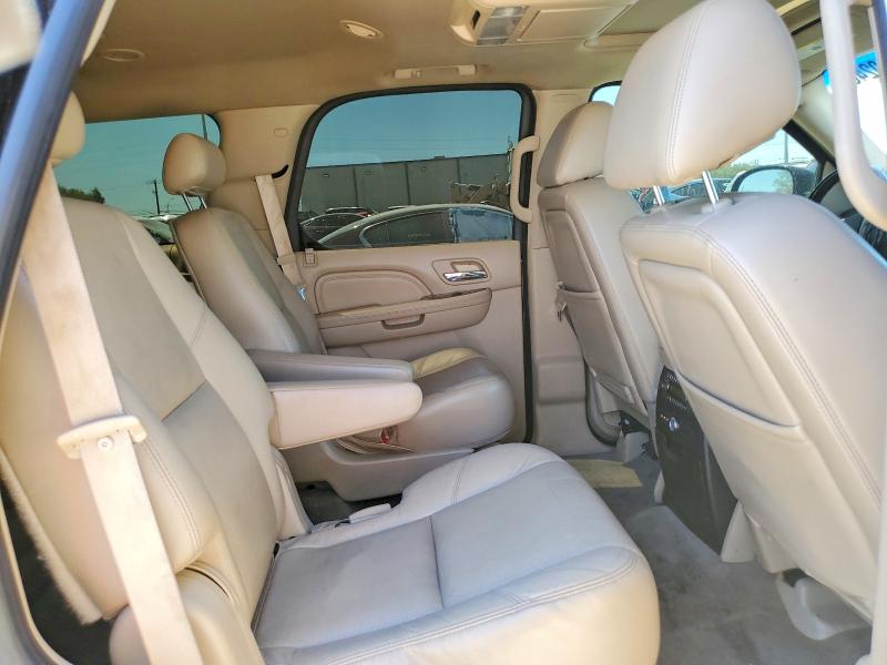 Продажа на аукционе авто 2010 Cadillac Escalade, vin: 1GYUKBEF9AR138552, номер лота: 63339246